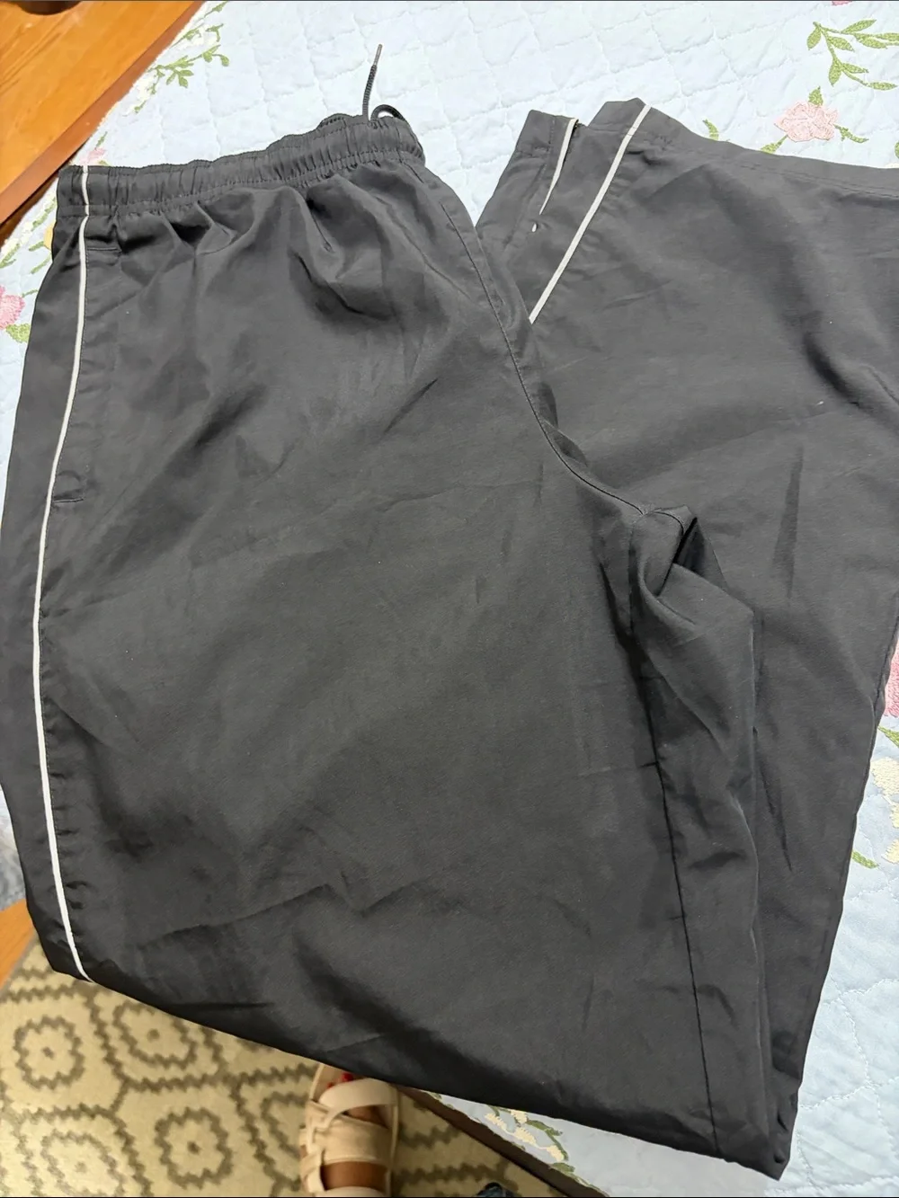 Nike men’s joggers